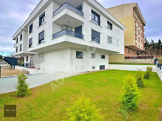 2+1 apartment for sale on a middle floor with an elegant design in Beylikdüzü