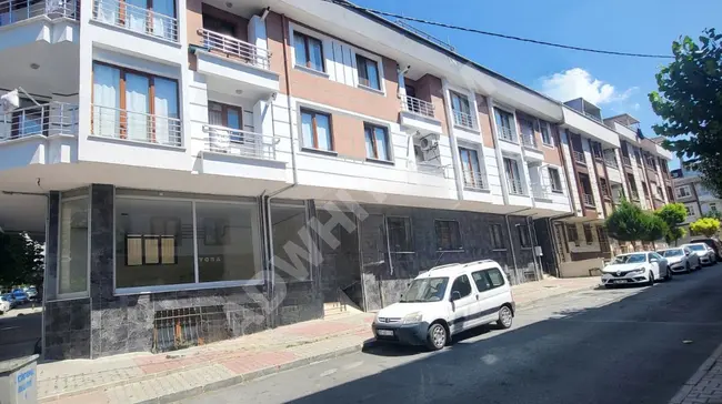 A commercial space in a new two-story building in Halkalı, in the Kavakli neighborhood