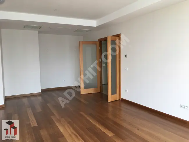 Apartment for rent 3+1 unfurnished, monthly rent in Mashattan Complex in Maslak