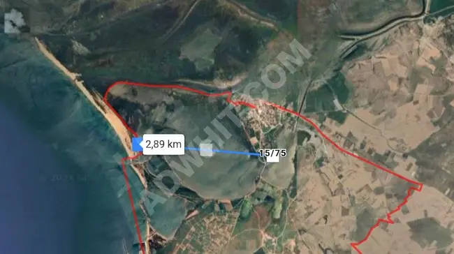 A piece of land overlooking the sea and the lake in Edirne Enez Gaziömer from Alize