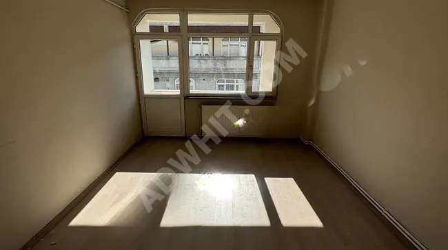 2+1 apartment for sale in Mehmet Akif, third floor, 110 square meters, 15 square meters shared