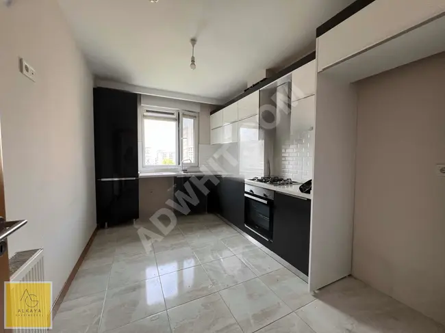 Apartment for sale 3+1 in the SUADİYE neighborhood, on EMİNALİ PAŞA Street