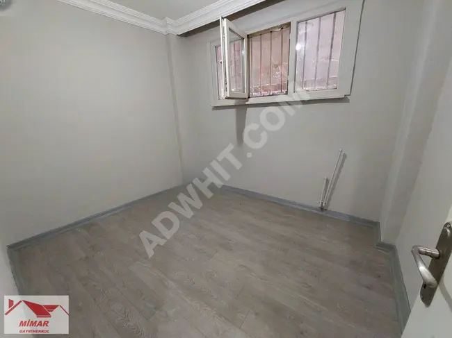 2+1 apartment with an area of 75 square meters at the İkitelli metro station, no additional costs, on the ground floor