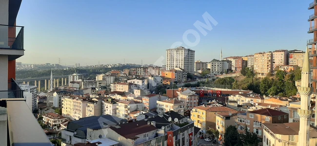 Metrobüse yakın, eşyalı daire