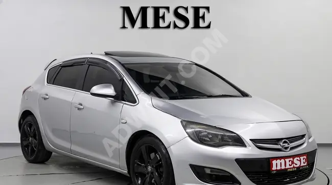 سيارة للبيع OPEL ASTRA COSMO موديل 2014 مع فتحة سقف