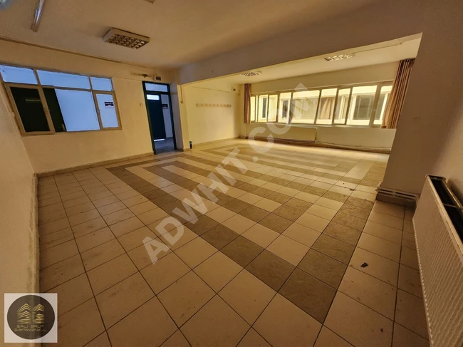 Opportunity office, two floors, 24 title deed for sale in the center of Izmit