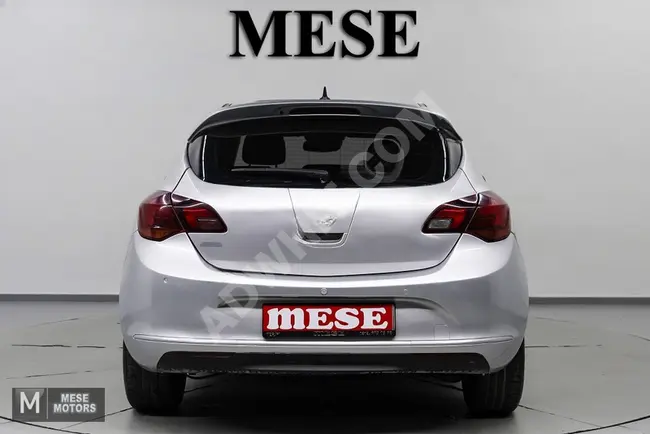 ### للبيع: 2014 OPEL ASTRA COSMO  مع فتحة سقف