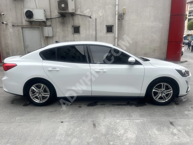 For sale by owner: 2020 Ford Focus automatic 46,000 km