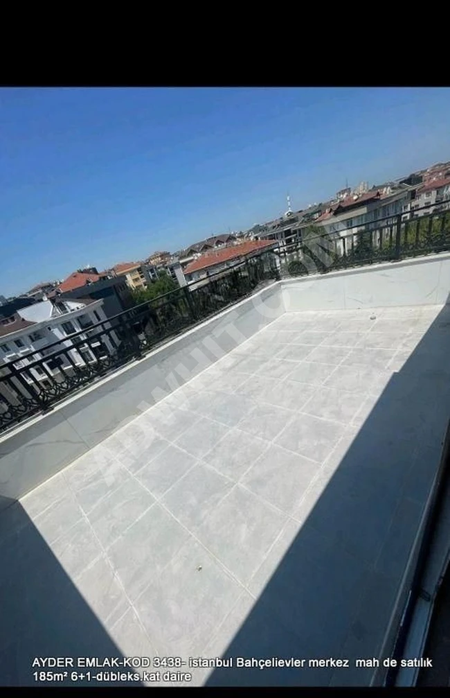 6+1 duplex apartment for sale in the center of Bahçelievler, Istanbul, with an area of 185m²