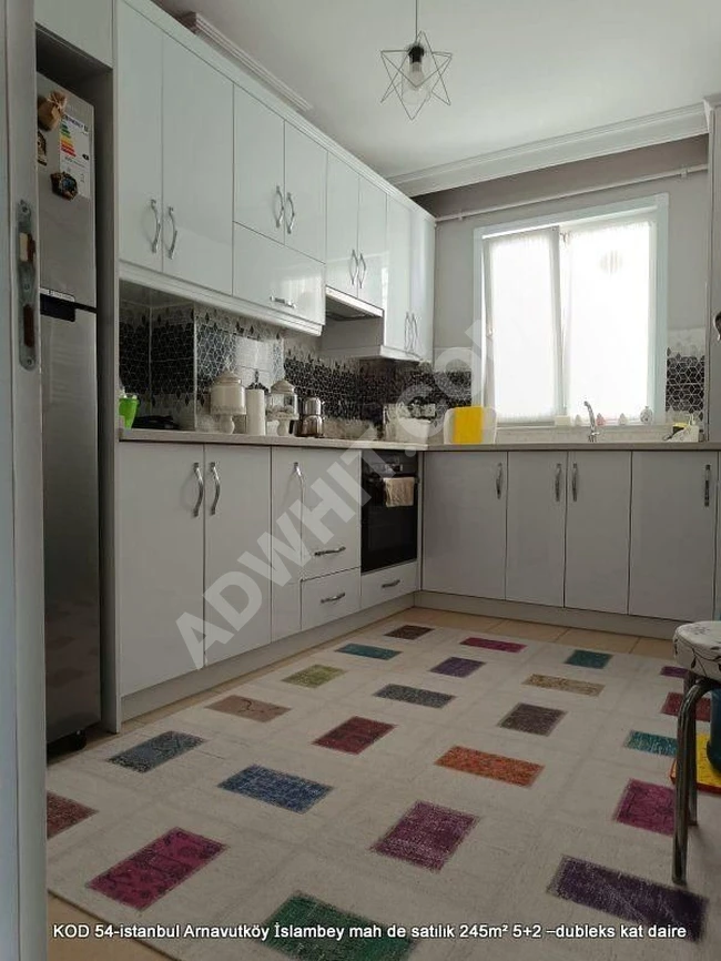 istanbul Arnavutköy İslambey mah de satılık 245m² 5+2 –dubleks kat daire