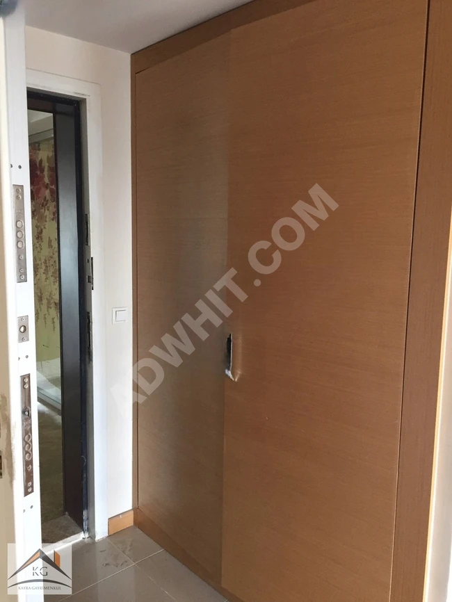 Ispartakule 1 istanbul Sitesinde 1+1 95 m2 Satılık Daire