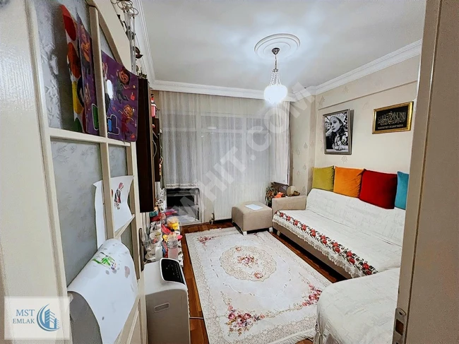 2+1 fully furnished apartment for rent in the center of Yayla, Bahçelievler, by MST Real Estate