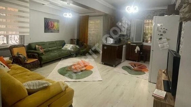 istanbul Bahçelievler kocasinan mah de satılık 105m² 3+1-yüksek giriş kat daire