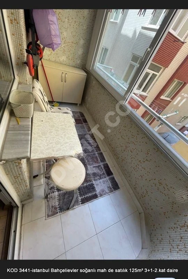 istanbul Bahçelievler soğanlı mah de satılık 125m² 3+1-2.kat daire