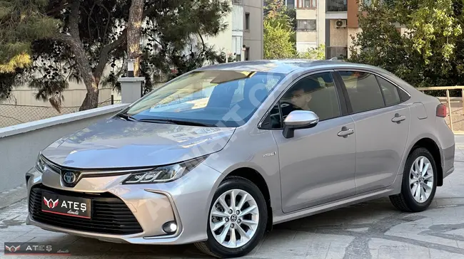 TOYOTA COROLLA 1.8 HYBRİD DREAM 27.000 KM GARANTİLİ