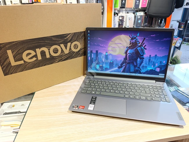 LENOVO IDEAPAD 3