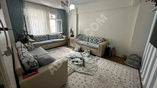 ZEYTİNBURNU YEŞİLTEPE MAH 2+1 90M2 KAT 2 SATILIK DAİRE