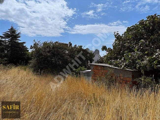 Land with an area of 296 square meters for sale in Beylikdüzü