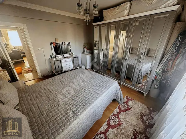 Apartment for sale in the Gaziosmanpaşa Bazaar neighborhood, 3+1 with an area of 120 square meters, located on the third floor and suitable for investment