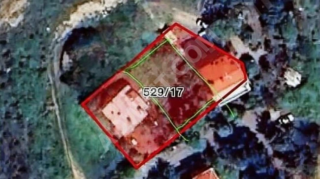 Land with an area of 296 square meters for sale in Beylikdüzü