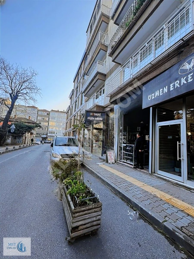 Store for sale in Bakırköy Yenimahalle - from MST Real Estate