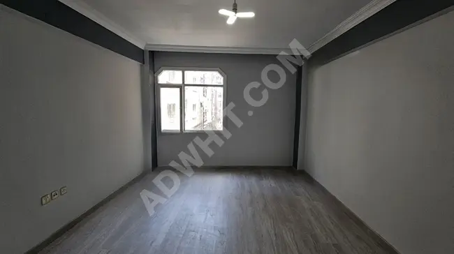 2+1 apartment, 80 square meters, suitable for obtaining a loan for sale in Zeytinburnu, Gokalp neighborhood, OSMANLI EMLAK