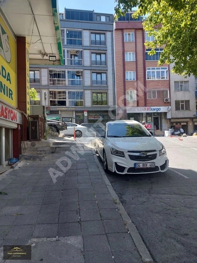 Commercial property for rent on the main road in Gaziosmanpaşa Küçükköy