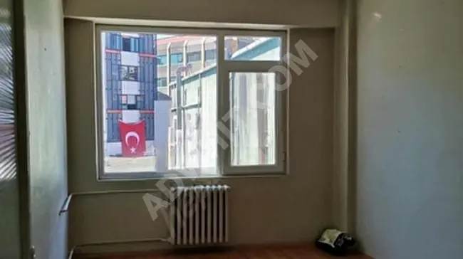 Bright and spacious 2+1 apartment with a balcony in Beşiktaş