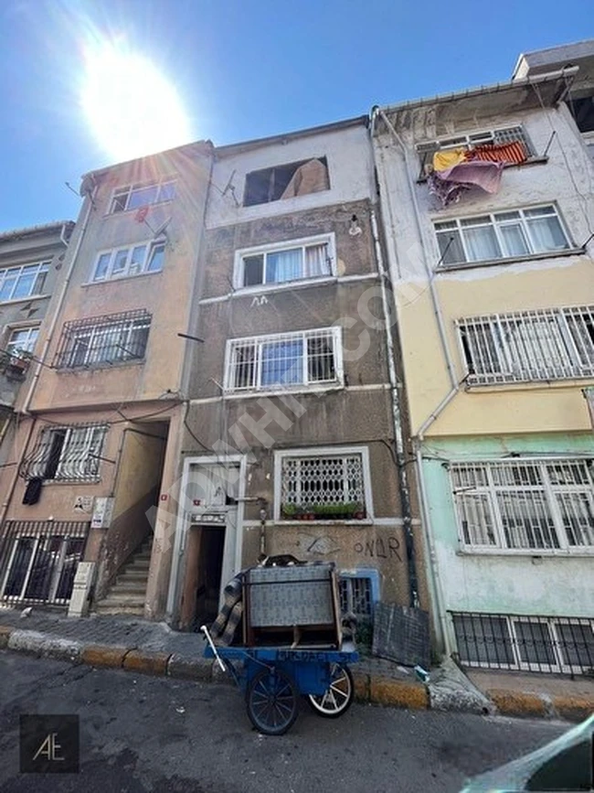 Opportunity!! One apartment for the price of five apartments, with an area of 60m²