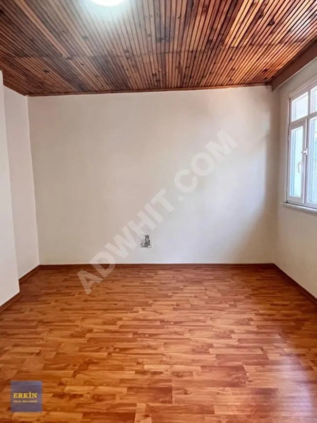 Apartment for rent 1+1, third floor, with an area of 80m² in KURTULUŞ near the final public transport station