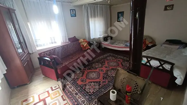 ÇORLU ŞAHPAZ'DA İÇERİSİNDE KÖY EVİ BULUNAN 843m² MUSTAKİL PARSEL ARSA OSMANLI EMLAK