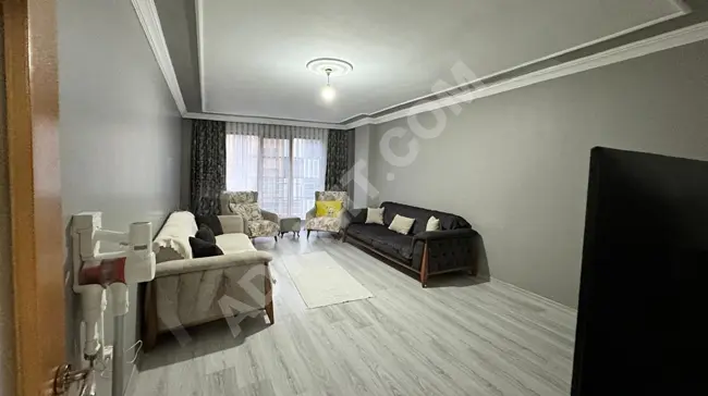 3+1 apartment with an area of 120 square meters, near the Mosque Park, equipped with an elevator and 6 years old, at Zeytinburnu Osmanli Real Estate