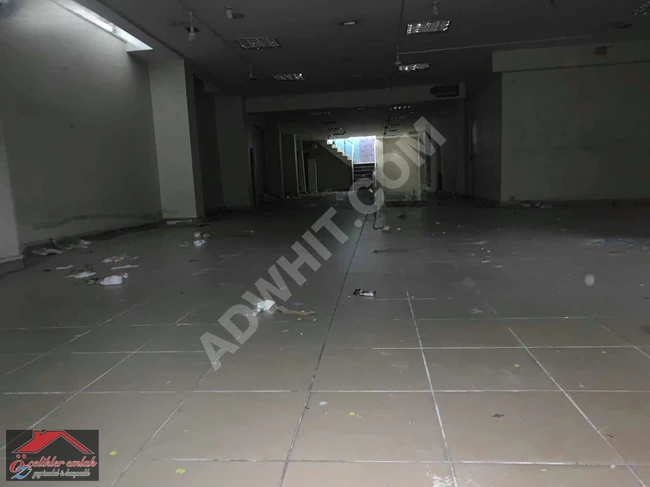 Shop for rent with an area of 250 m² on the main street in Zeytinburnu Veliefendi