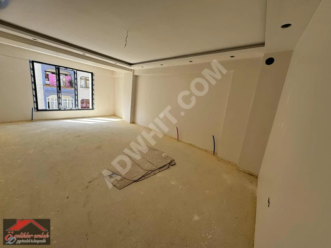 ZEYTİNBURNU TELSİZ MAH'DE 4+1 150m² SIFIR ASANSÖRLÜ SATILIK DAİR