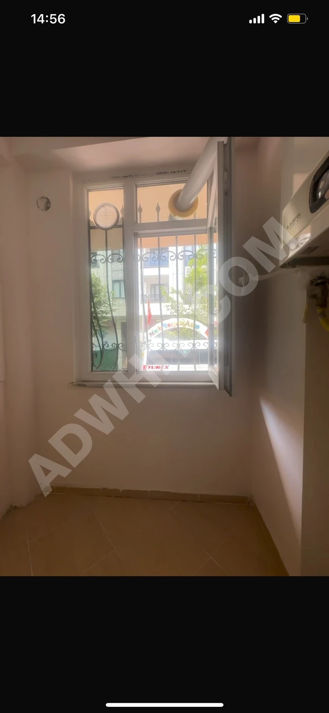 2+1 apartment with a high entrance at an attractive price, 5 minutes to the metrobus