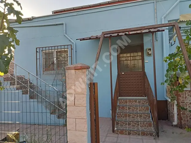 For sale, a detached two-story house with a garden on a plot of 300 square meters, from OSMANLI Real Estate Office