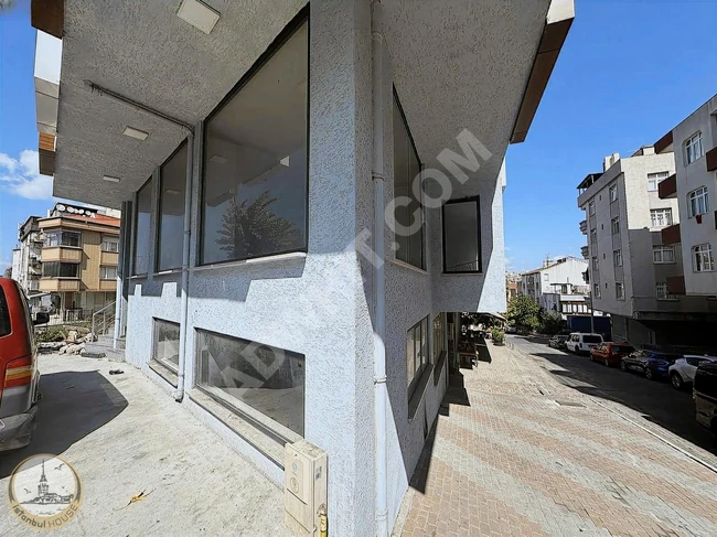 Full commercial building for sale with a construction permit in Güngören