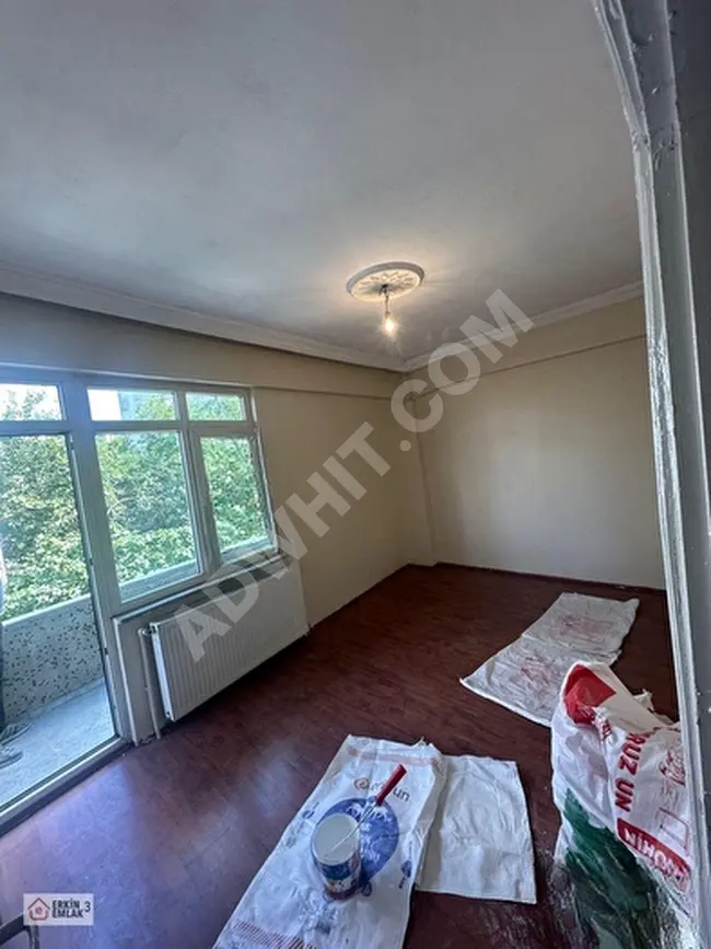 Unfurnished apartment for rent 3+1 in Şişli Ferikoy