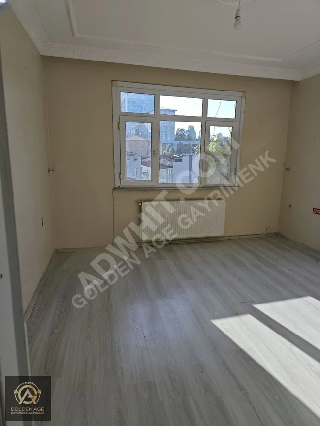 For rent, a spacious 1.5 +1 apartment on the ground floor on the main street