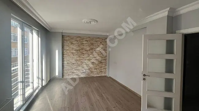 Kurtuluş Sondurakta otobuş duraklarına yakın Genç Binada Aydınlık 2+1 Kiralık Daire