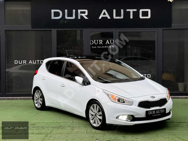 **Car Role: Kia Ceed 1.6 CRDI Concept Plus with Panoramic Roof**