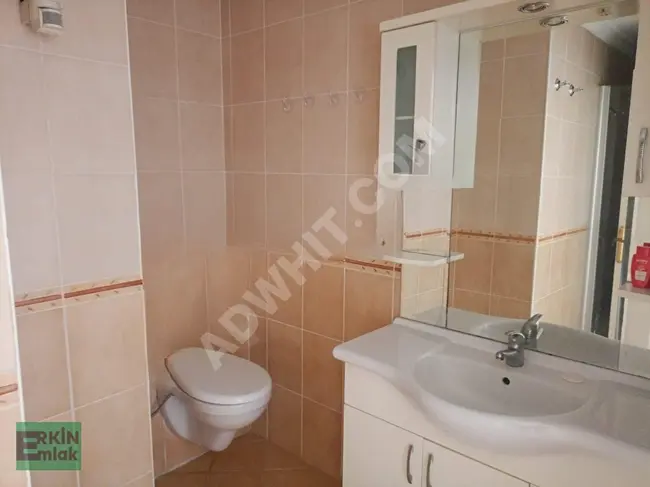 3+1 apartment with terrace for sale in Kurtuluş, 7 minutes from Osmanbey Metro