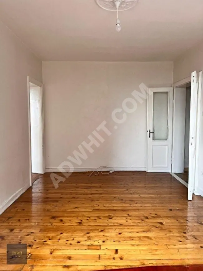 3+1 apartment for rent, 10 minutes from Taksim Metro Station, with an area of 120m² in Beyoğlu