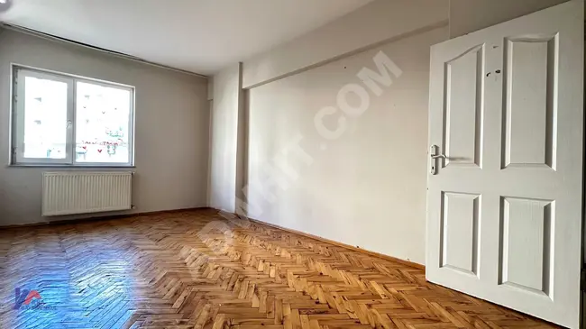 KAĞITHANE GÜRSEL MH 2+1 SATILIK DAİRE METROBÜSE 4DK