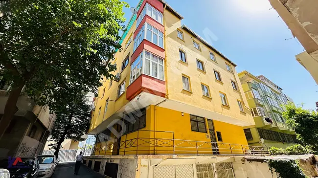 Opportunity: Spacious 3+1 apartment just 4 minutes away from the metrobus station with no slopes from İLKA