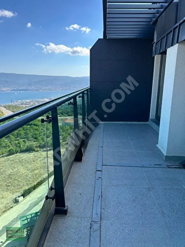 New duplex apartment 3+1 with master bathroom on Toki Deprem Konutları Street