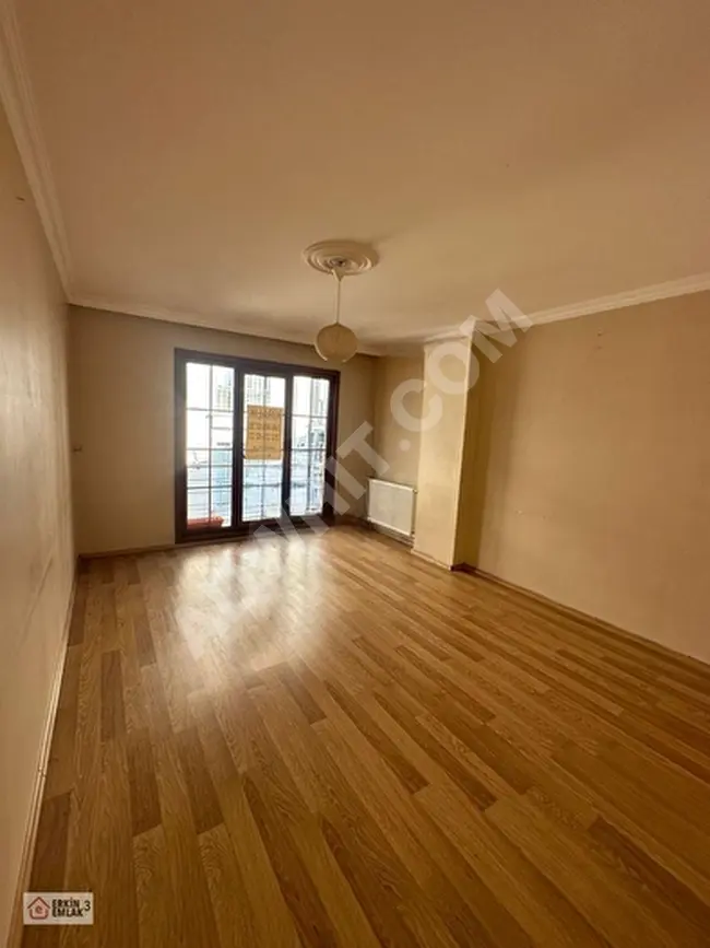 Unfurnished 2+1 apartment in Şişli Feriköy