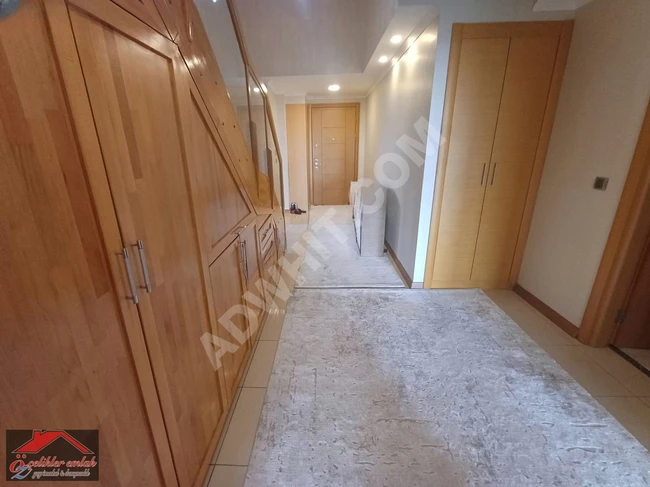 Duplex furnished apartment for rent 3+2 with an area of 300m² in the Topkapı Merkez Evleri 2 complex, ZEYTİNBURNU area