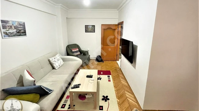 Apartment for sale 2+1, clean, next to metro and metrobüs YAYLA in BAHÇELİEVLER