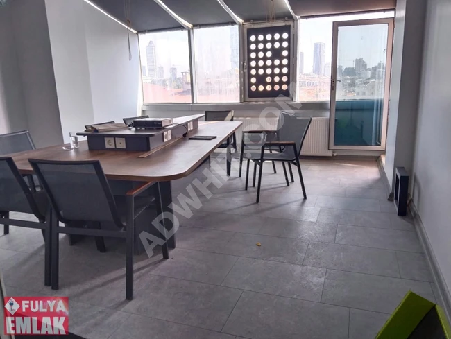 Office for rent with a balcony, 230m² on the plaza floor on İŞLEK Street